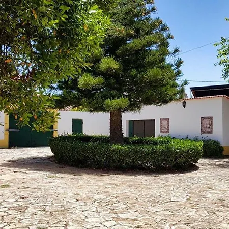 Villa Mombal - Nazaré