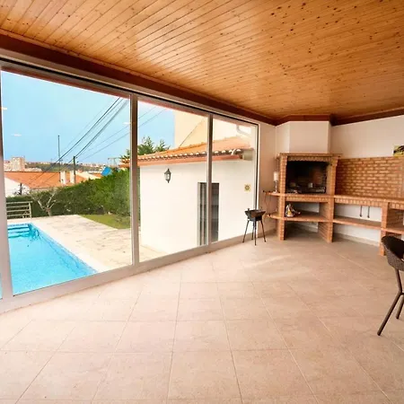 Villa Mombal -